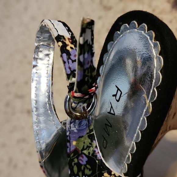 Rampage Girasole Black Bow Floral Design Open Toe Heels Sz 7M - Picture 9 of 11